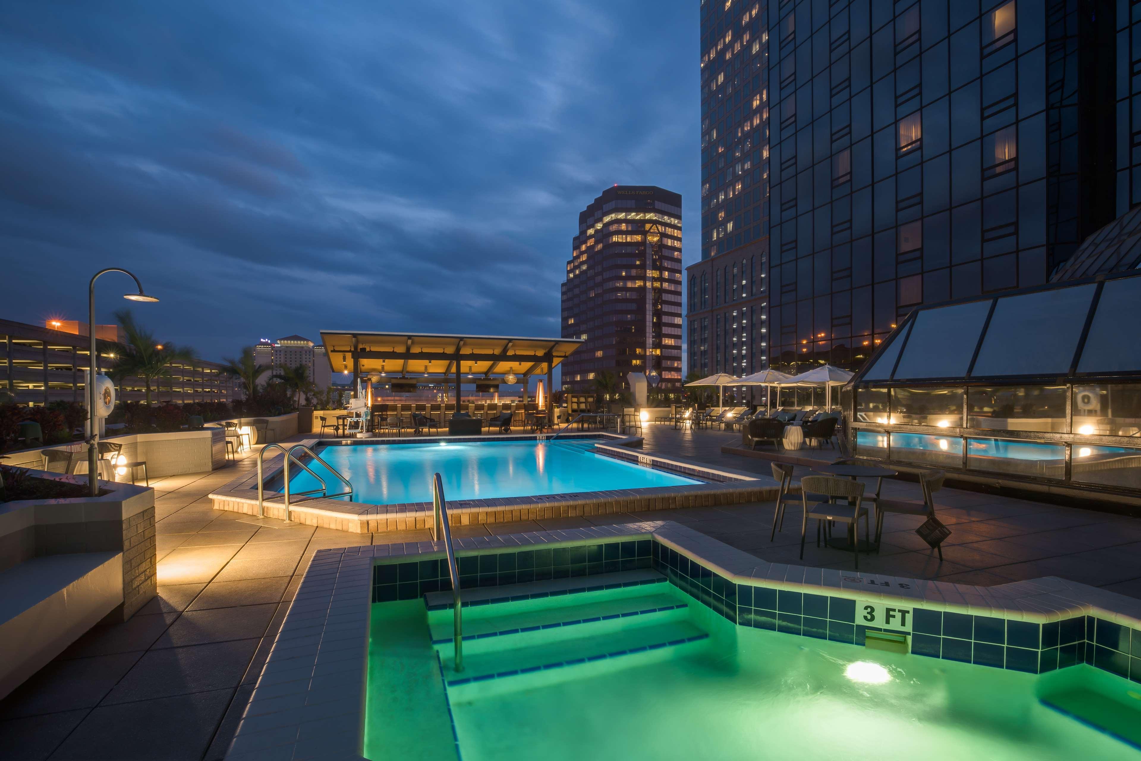 Отель Hilton Tampa Downtown Экстерьер фото